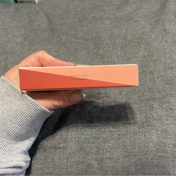 NEW Lithe Soft Fill Lip Pencil Duo - Picture 6 of 7